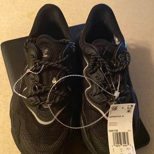 Adidas Ozweego W